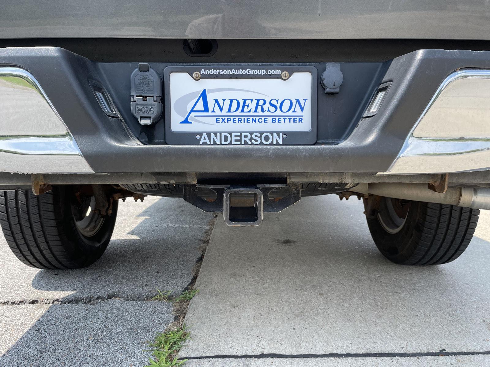 Vehicle photo 35