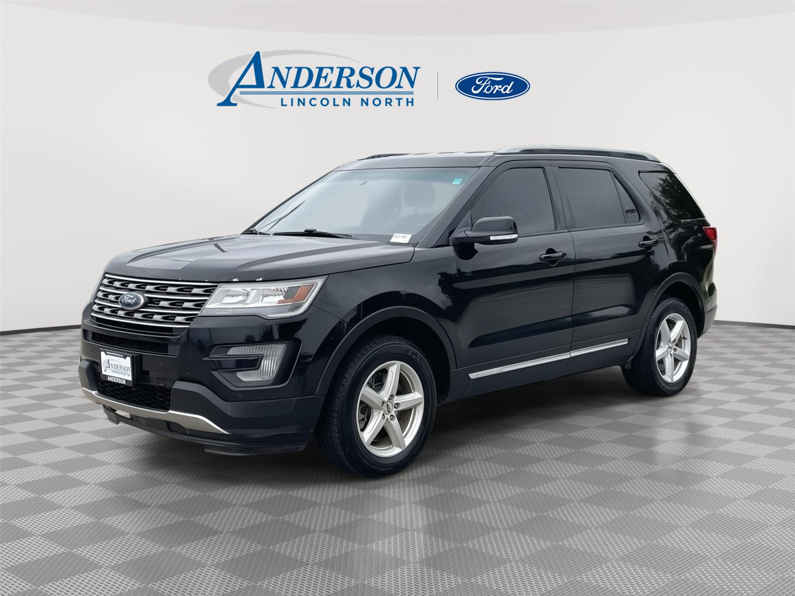 Vehicle photo 1