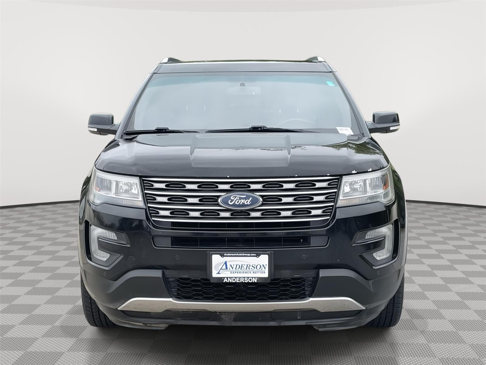 Vehicle photo 4