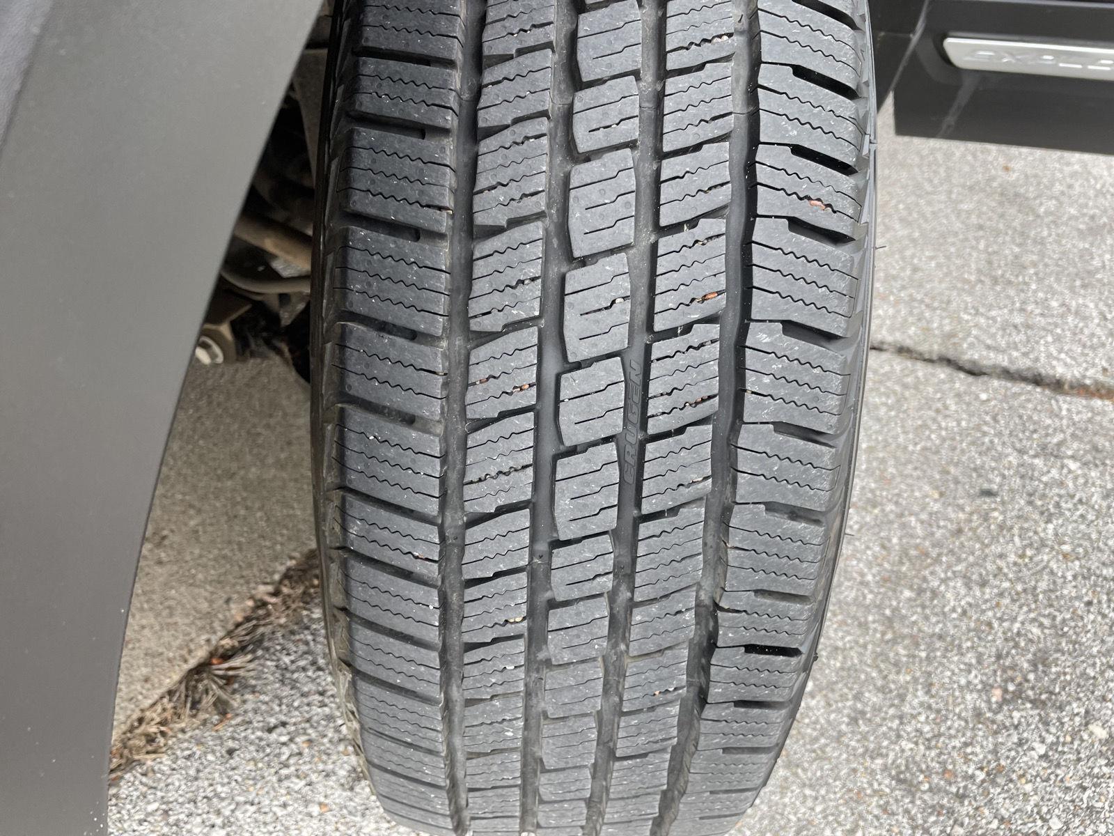 Vehicle photo 11