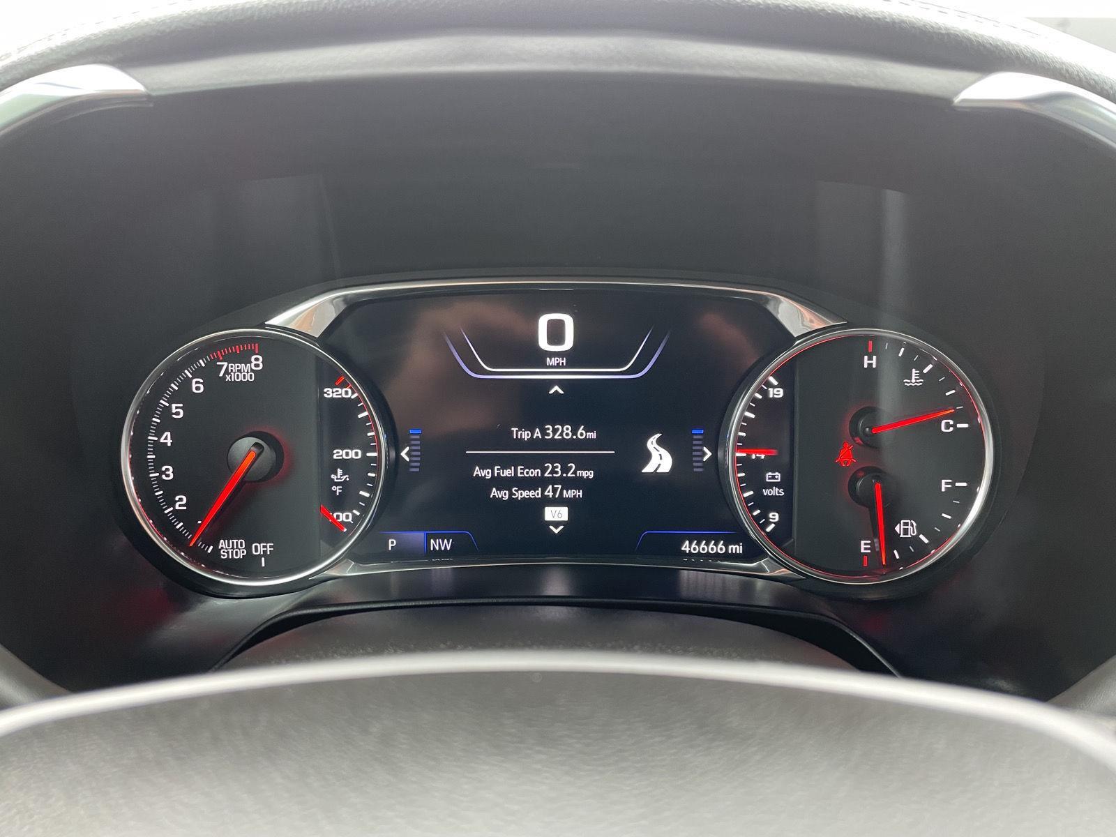 Vehicle photo 15