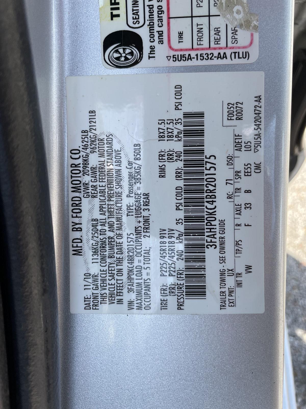 Vehicle photo 27