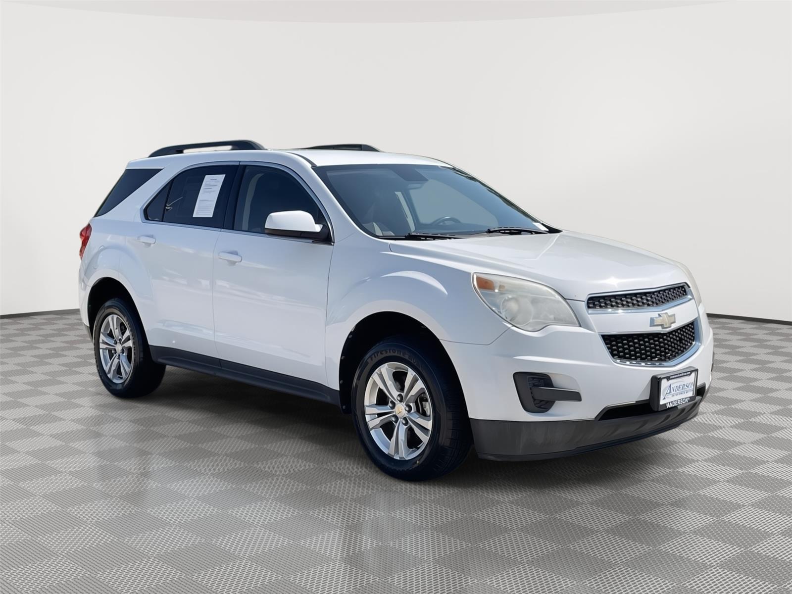 Vehicle photo 5
