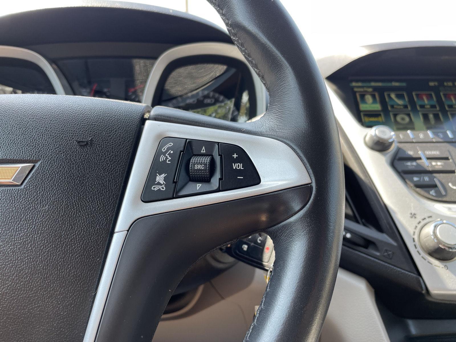 Vehicle photo 14
