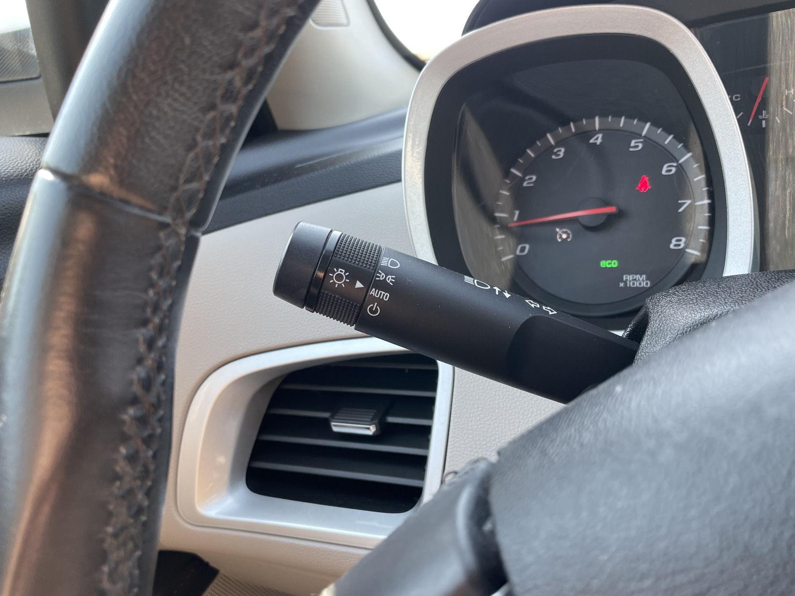 Vehicle photo 16