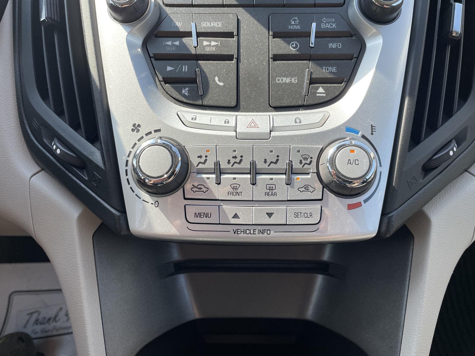 Vehicle photo 25
