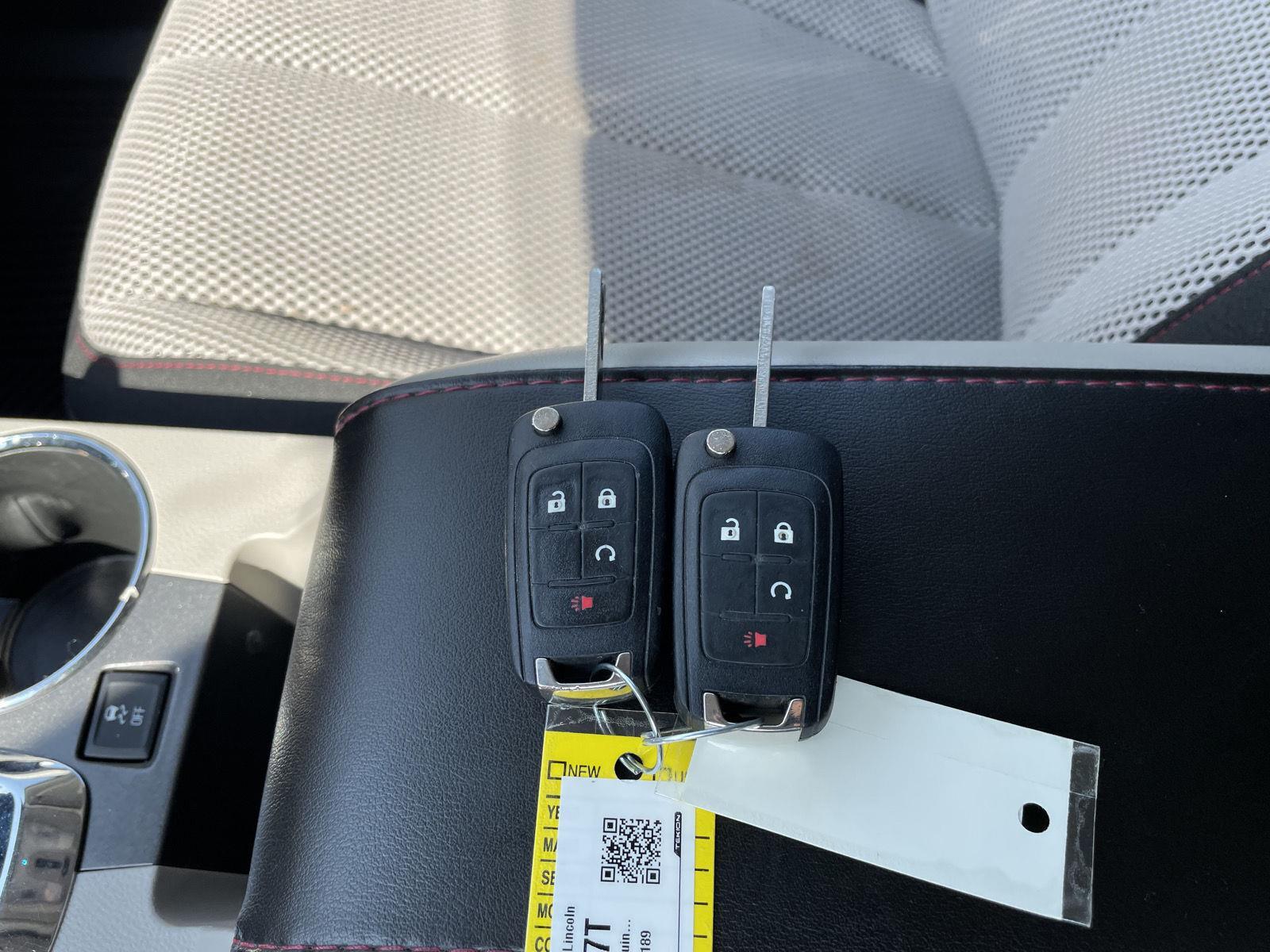 Vehicle photo 33