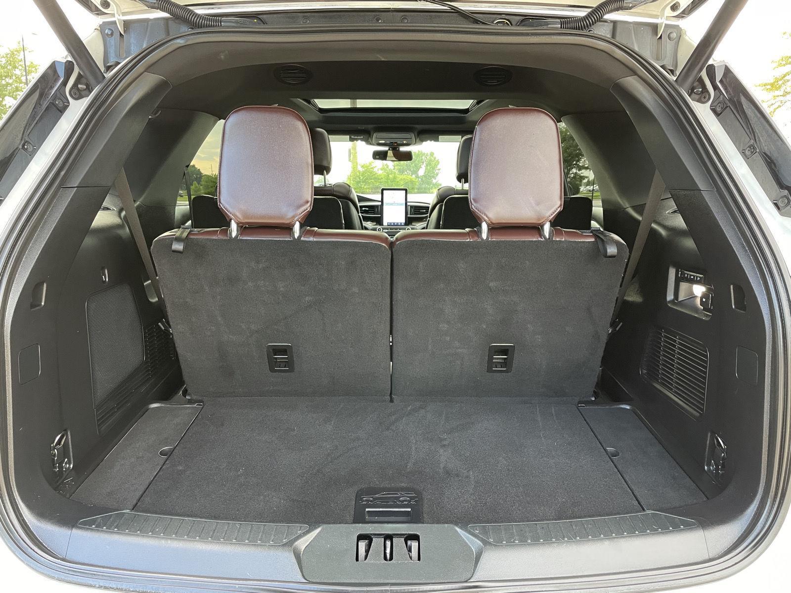 Vehicle photo 40
