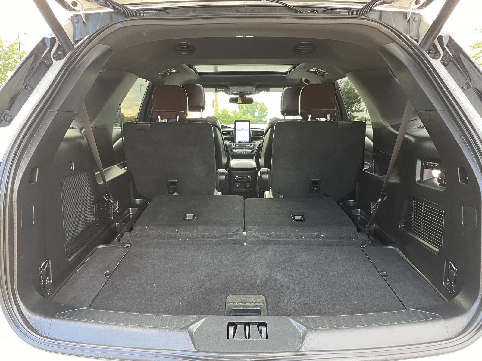 Vehicle photo 42