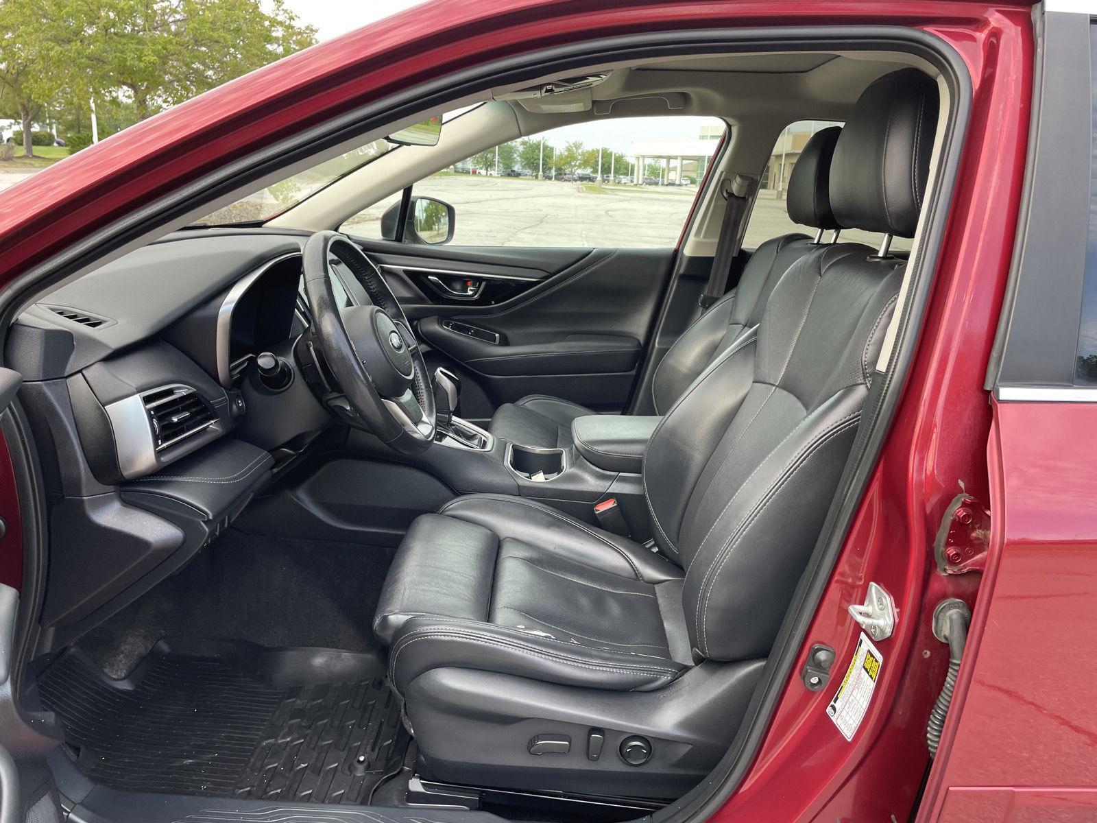 Vehicle photo 16