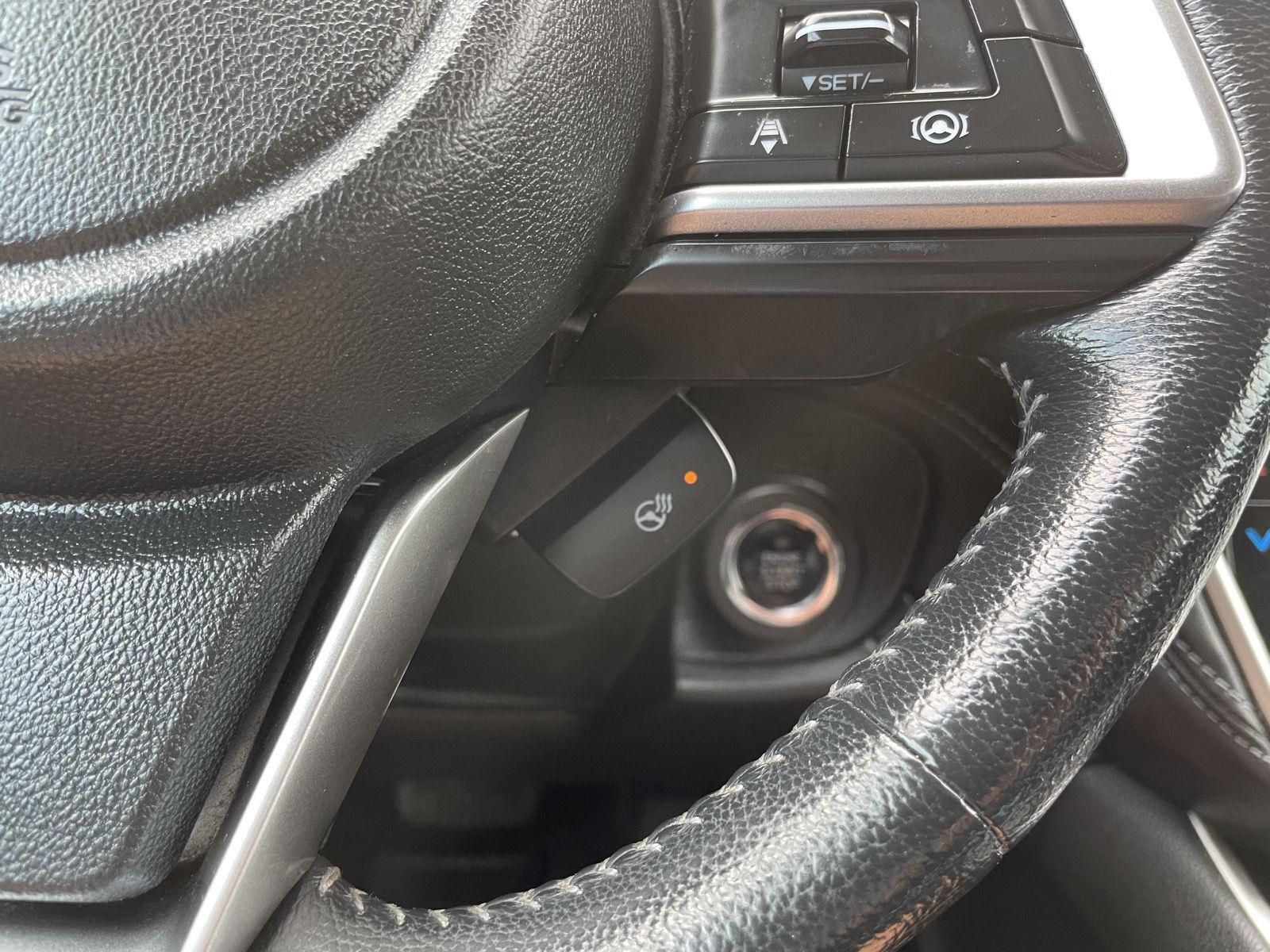 Vehicle photo 26