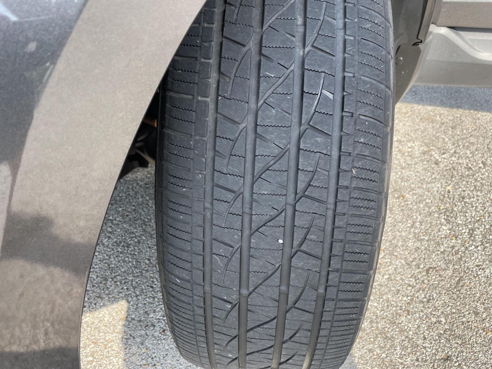 Vehicle photo 11