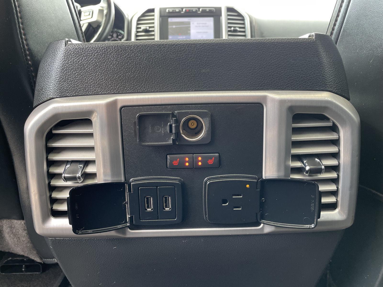 Vehicle photo 21