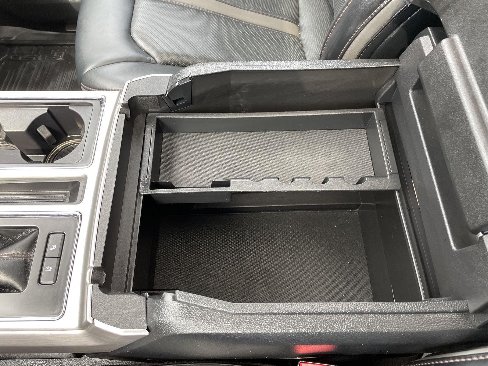 Vehicle photo 35