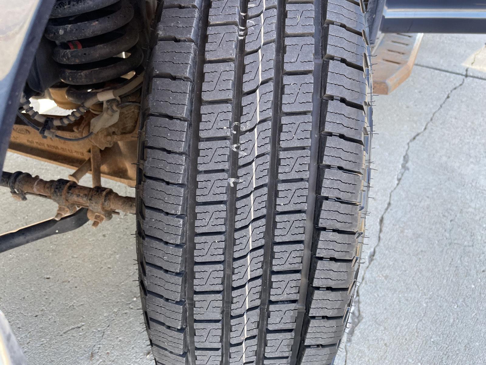 Vehicle photo 11