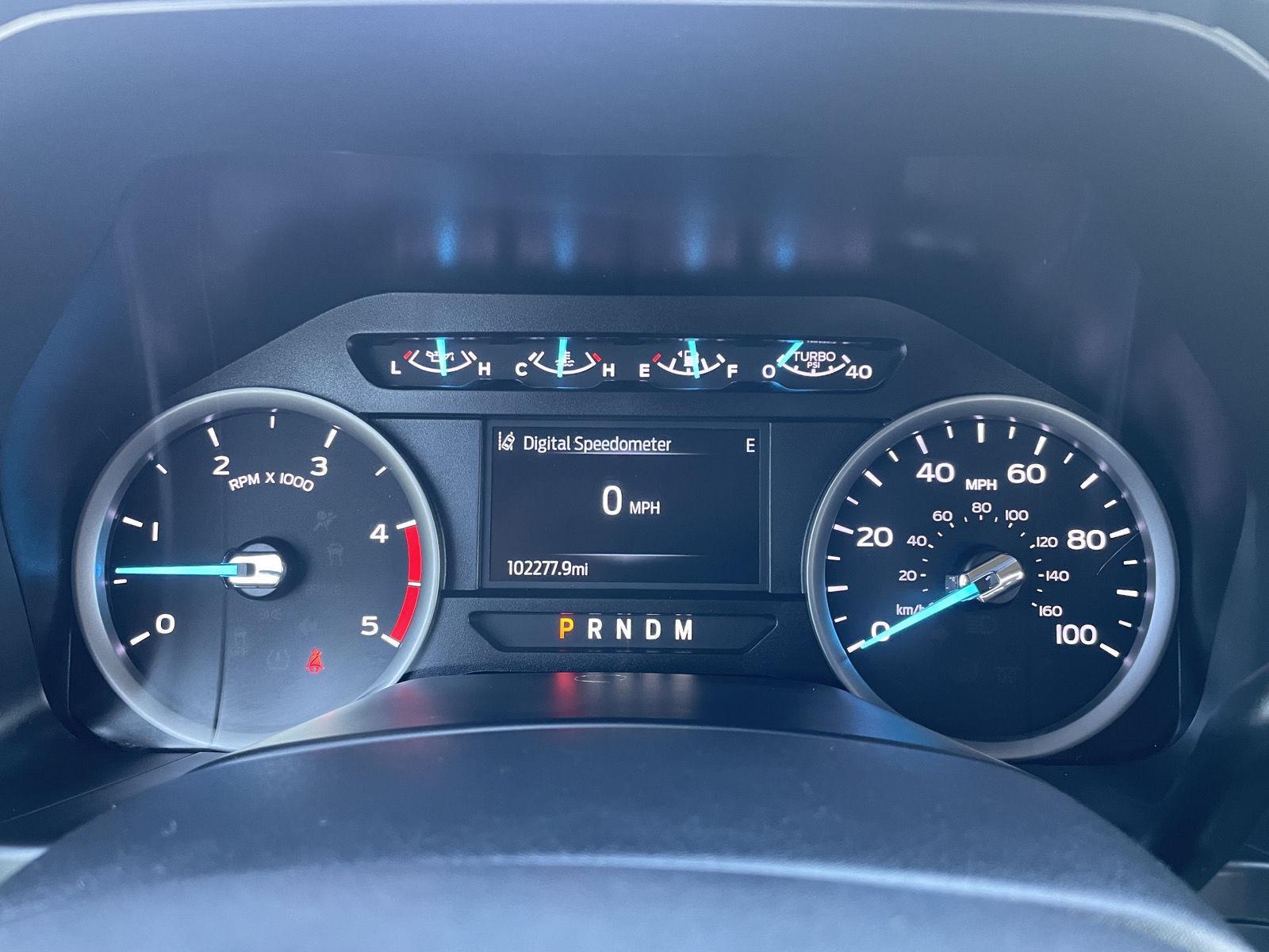 Vehicle photo 15