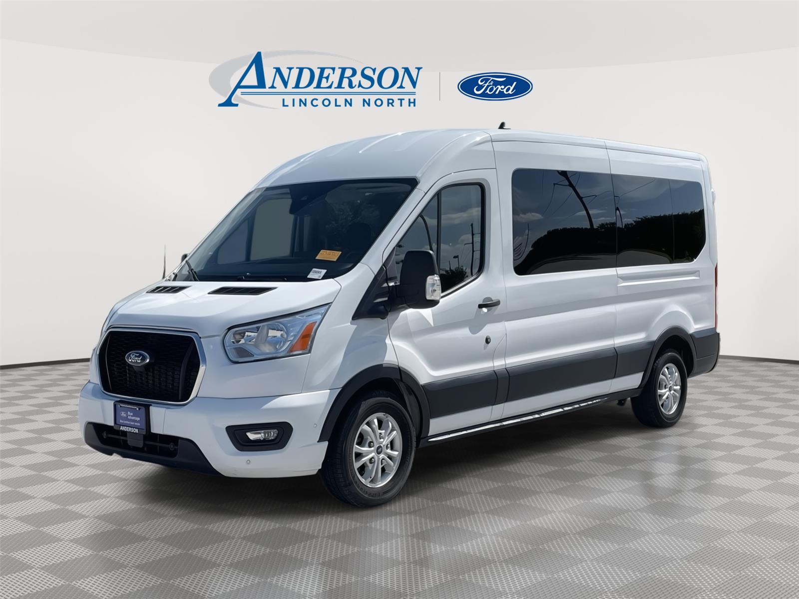 Oxford White 2022 Ford Transit Passenger Van Rear-Wheel Drive Automatic