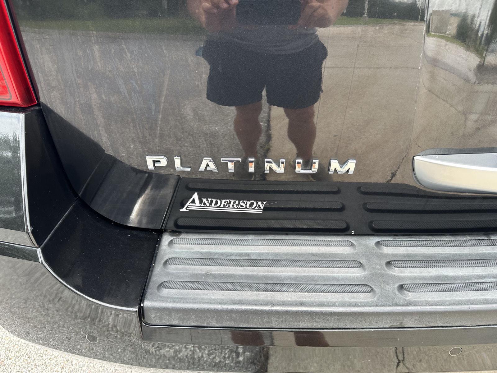 Vehicle photo 42