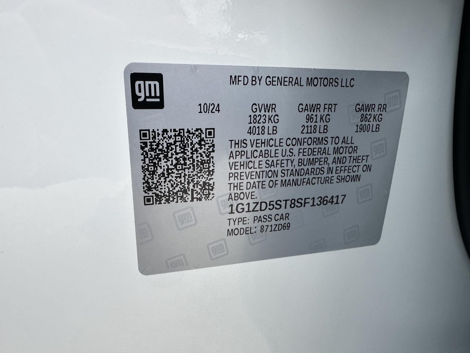Vehicle photo 32
