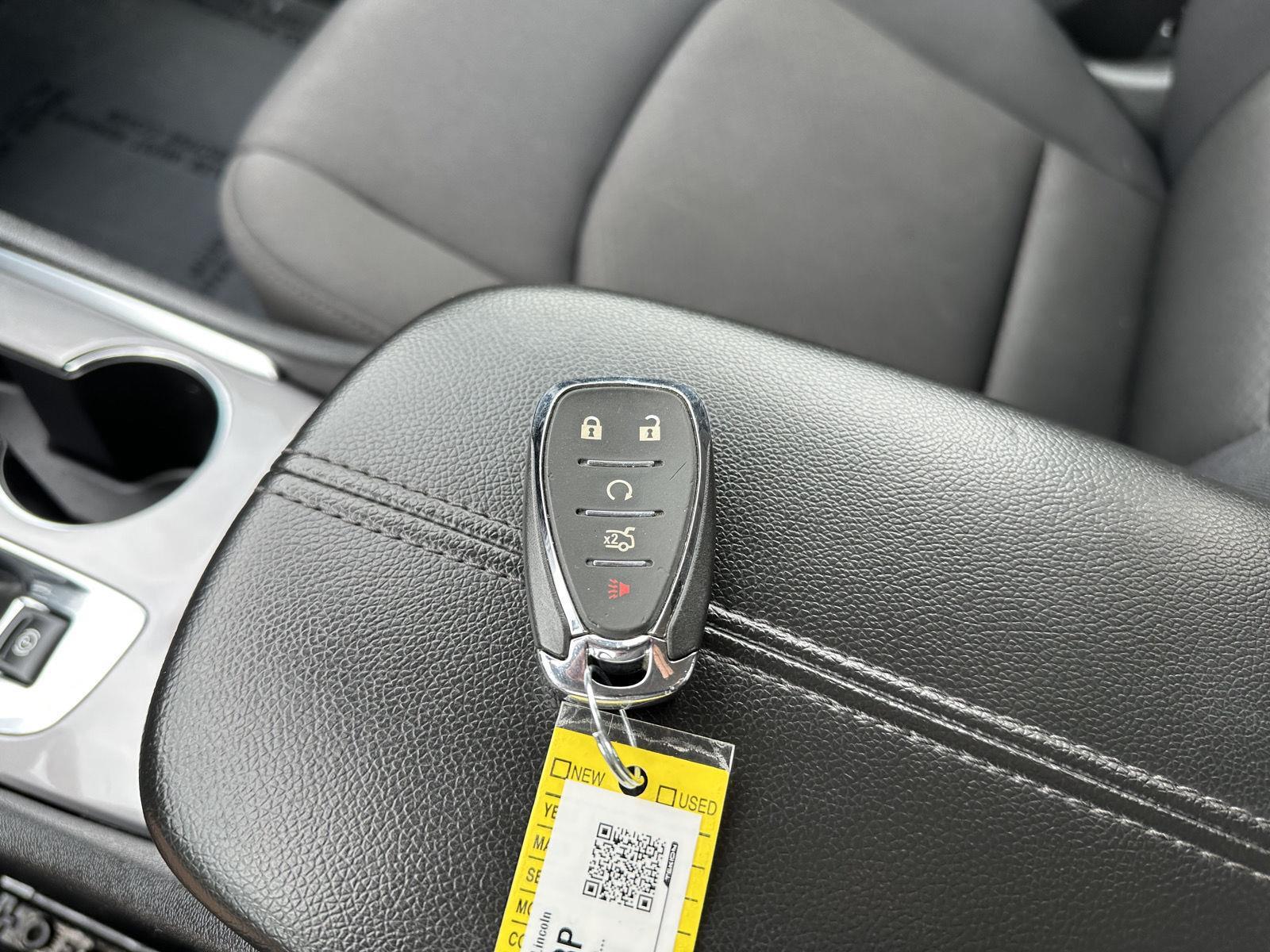 Vehicle photo 38