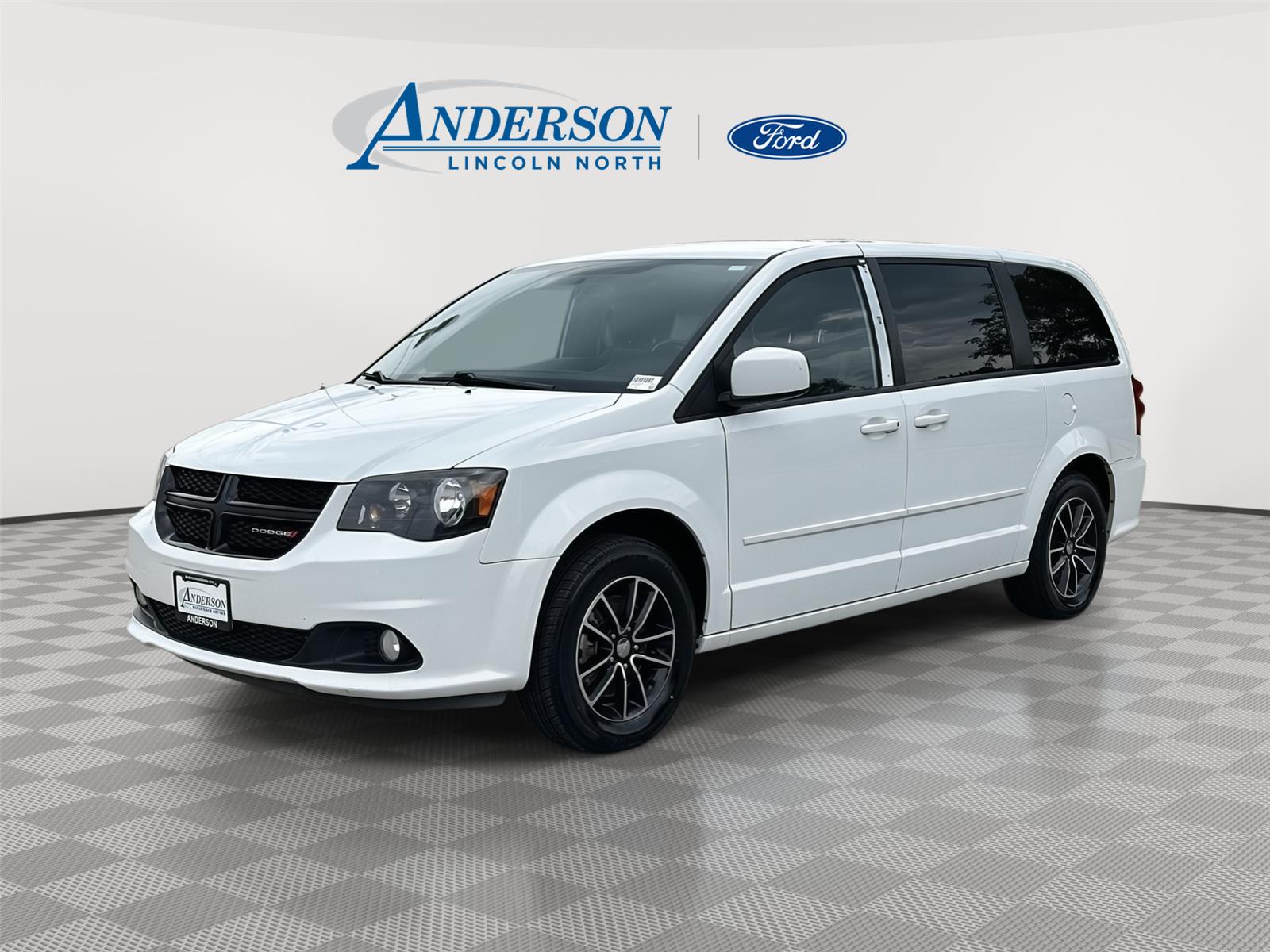  2016 Dodge Grand Caravan SXT Plus FWD   
