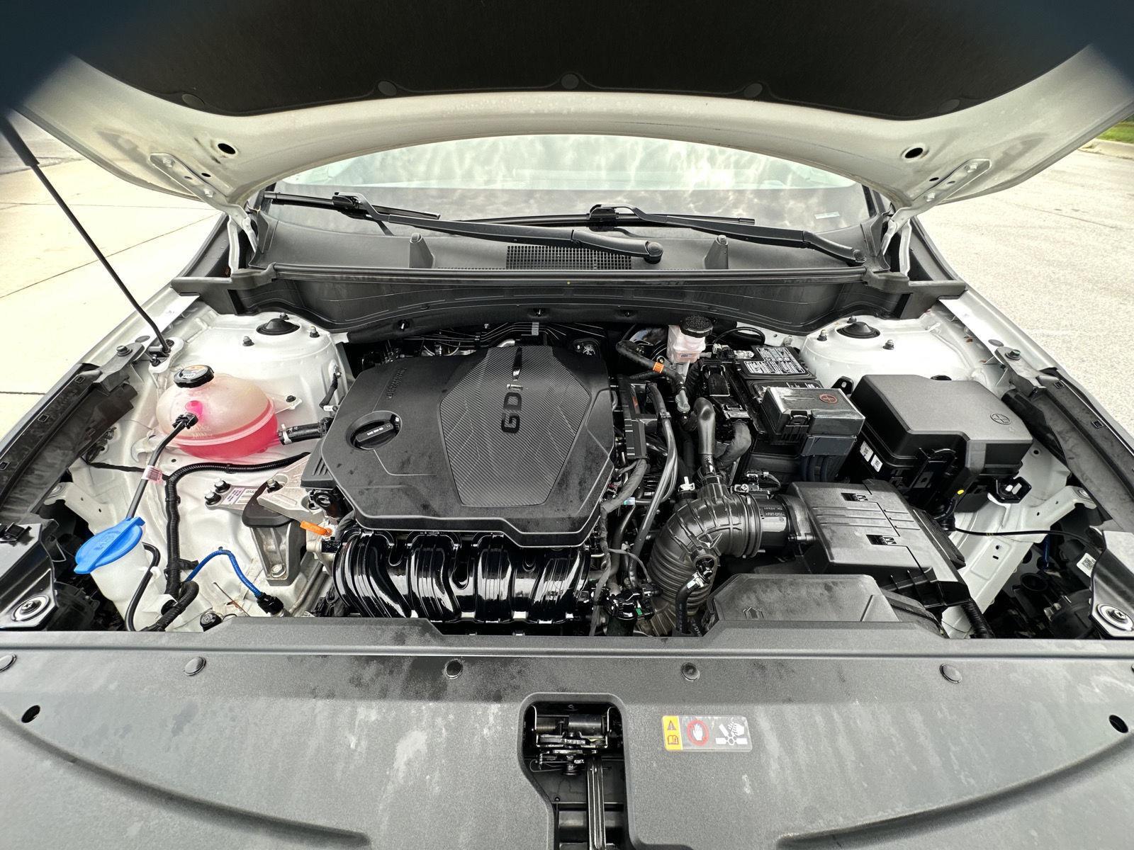 Vehicle photo 34