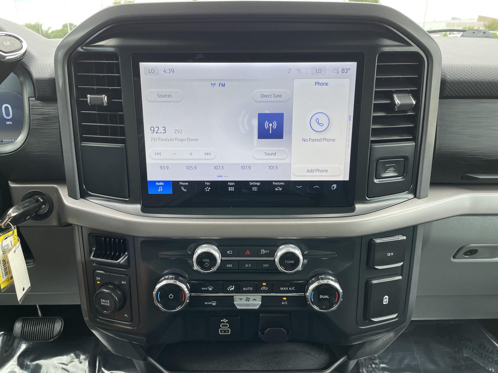 Vehicle photo 22