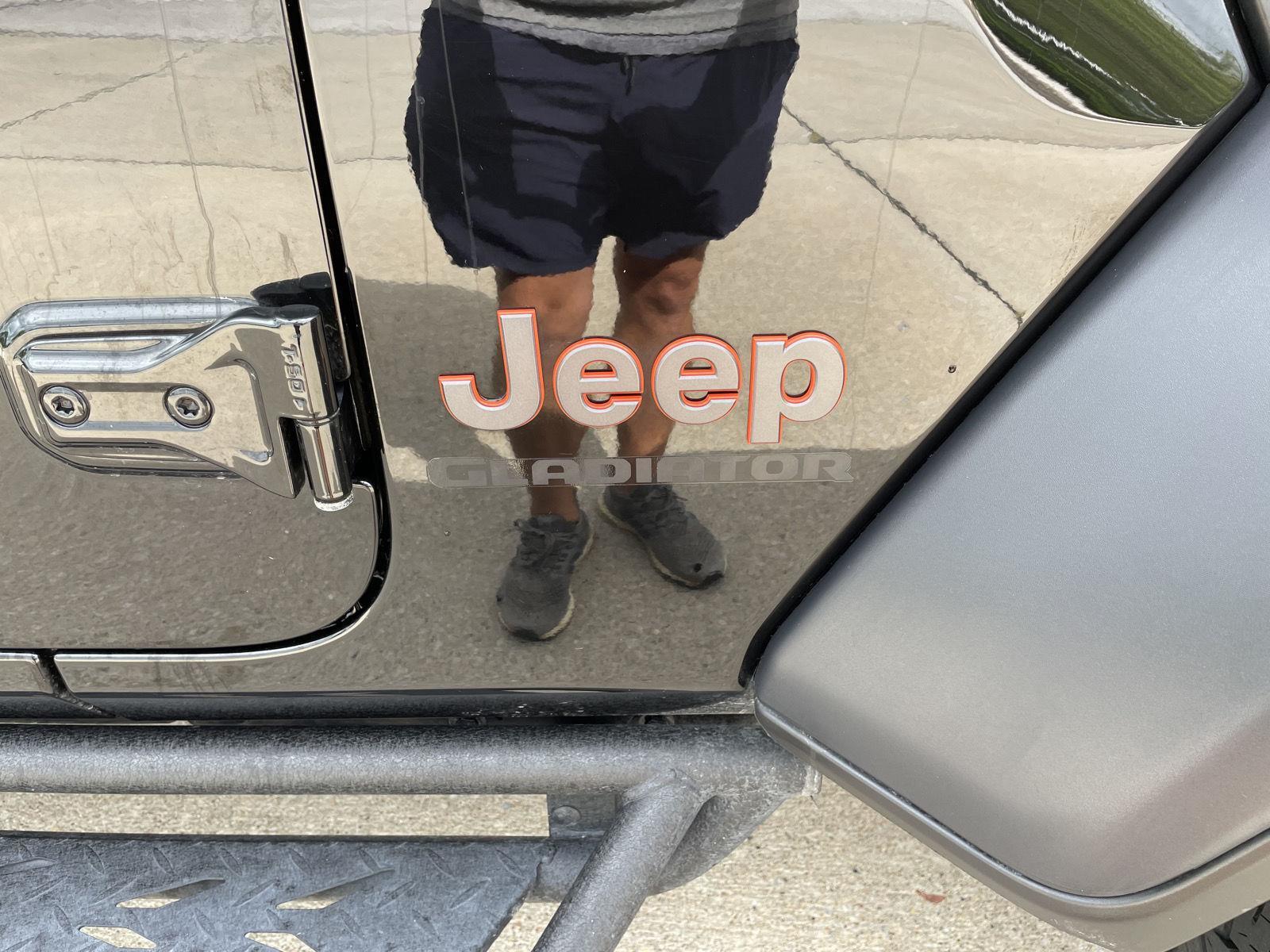 Vehicle photo 31