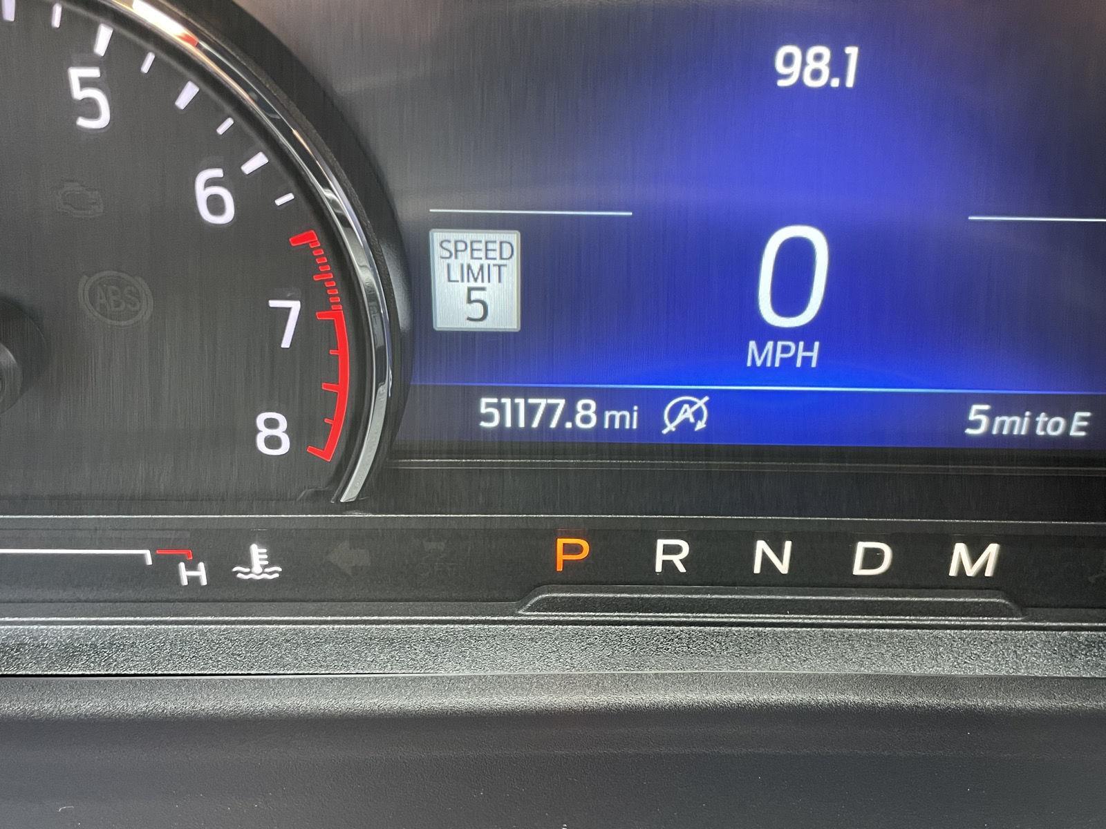 Vehicle photo 3