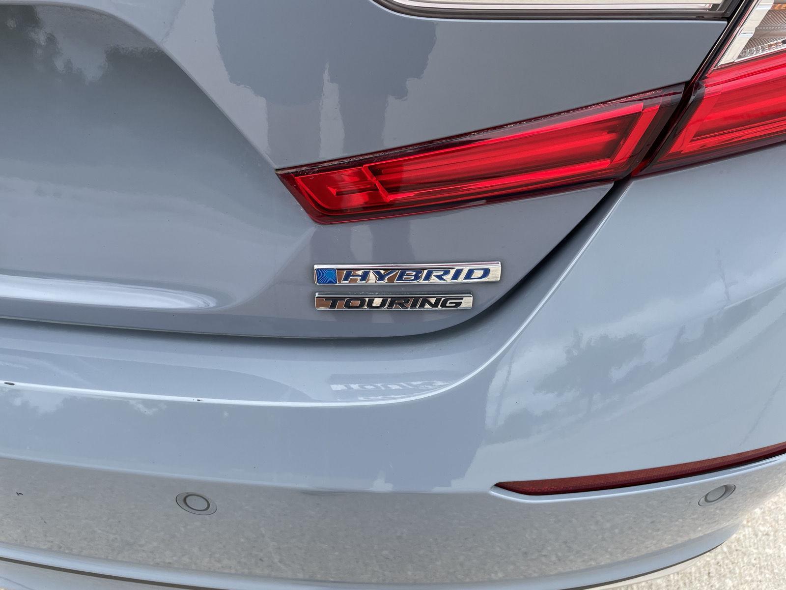 Vehicle photo 38
