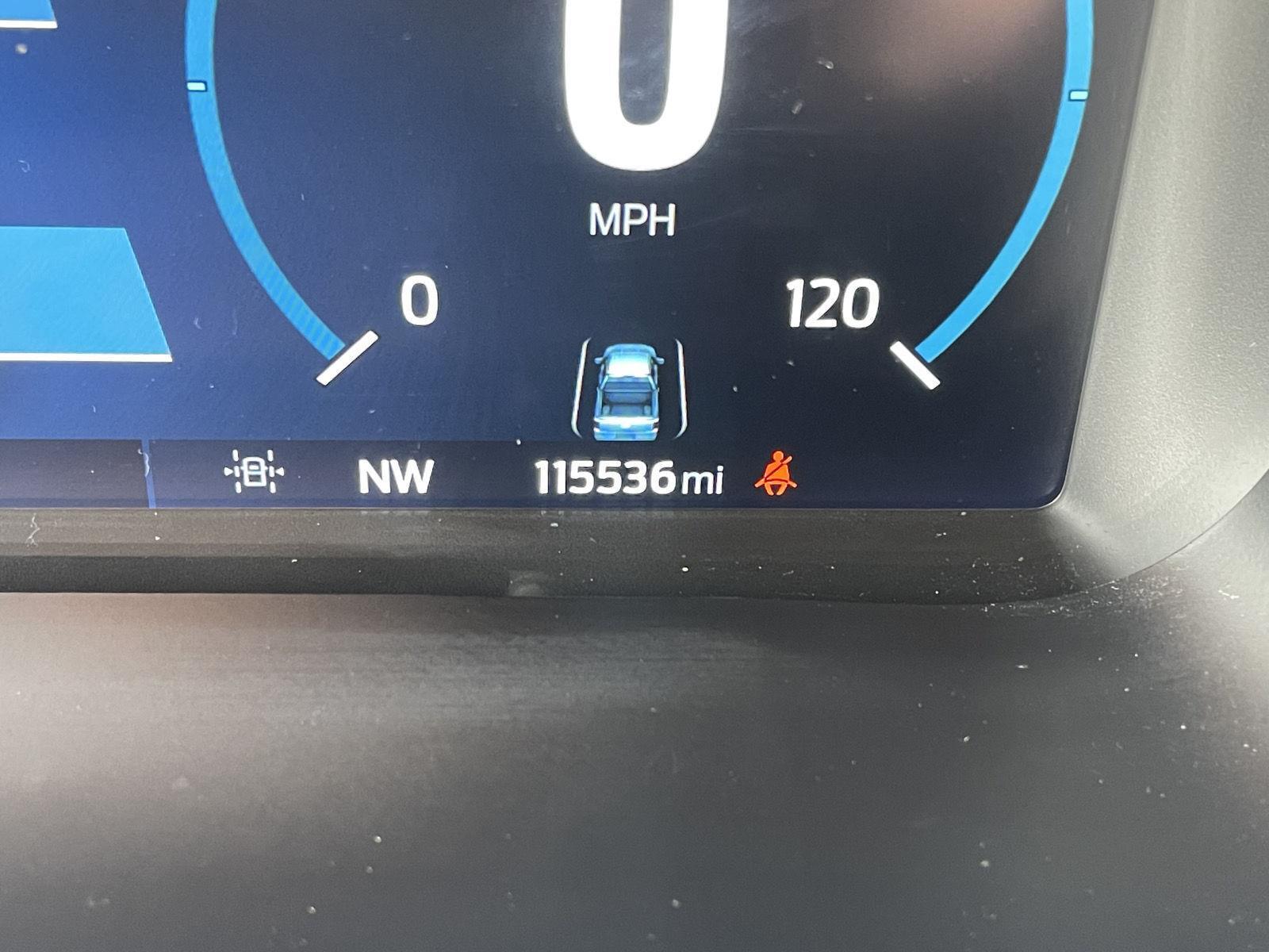 Vehicle photo 3