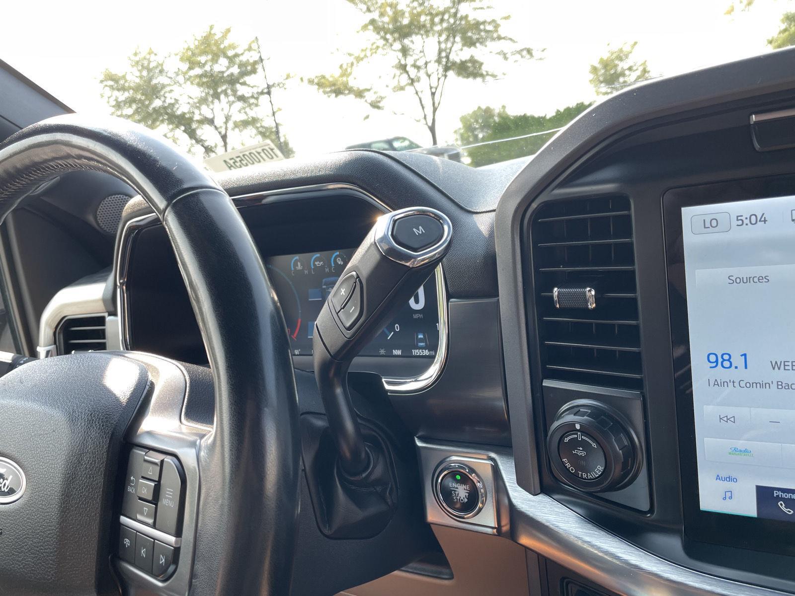 Vehicle photo 34