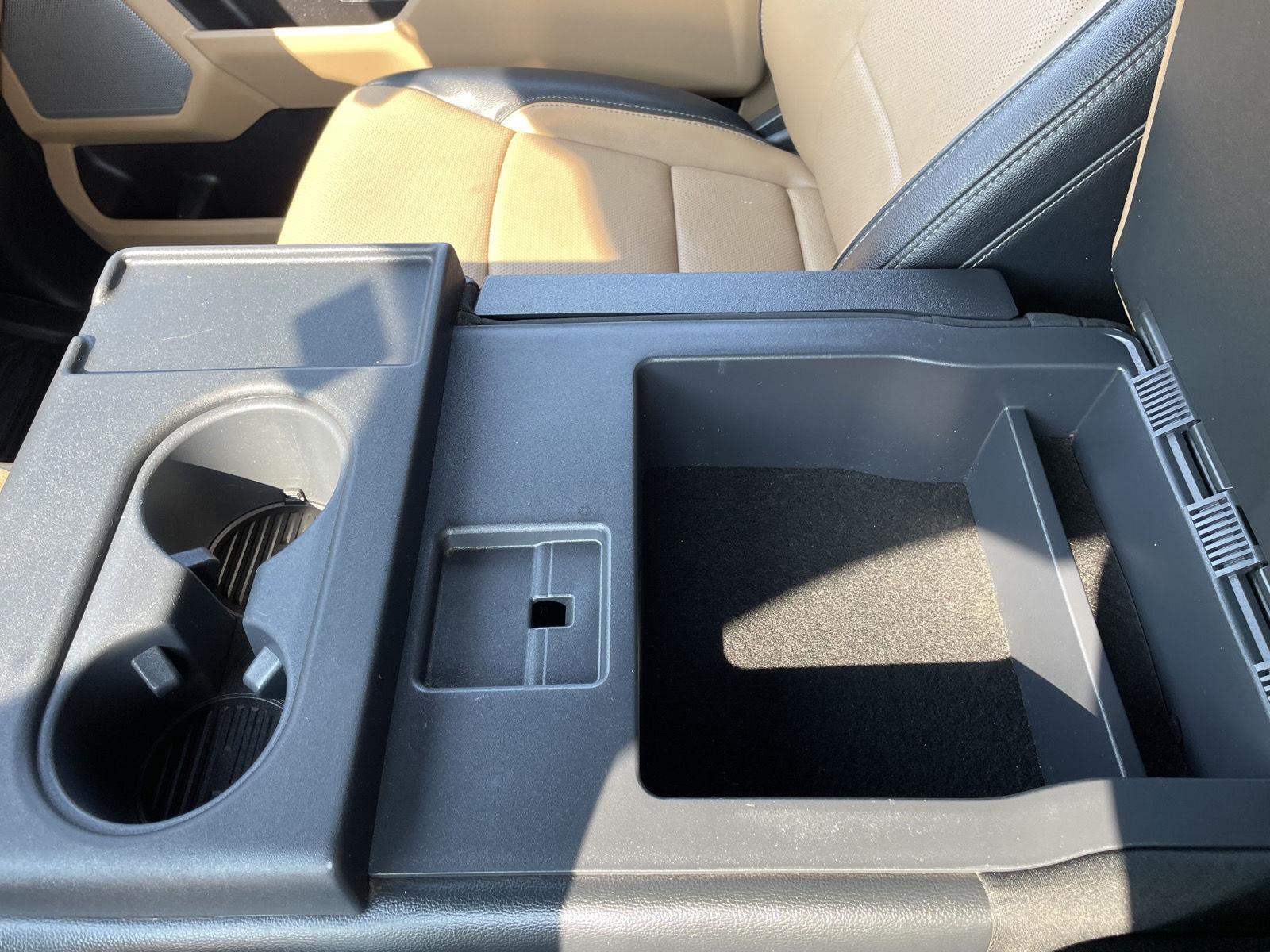 Vehicle photo 35