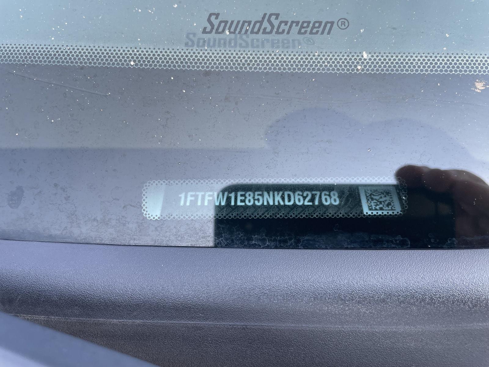 Vehicle photo 37