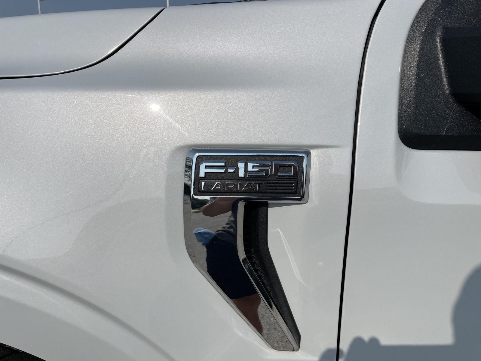 Vehicle photo 41