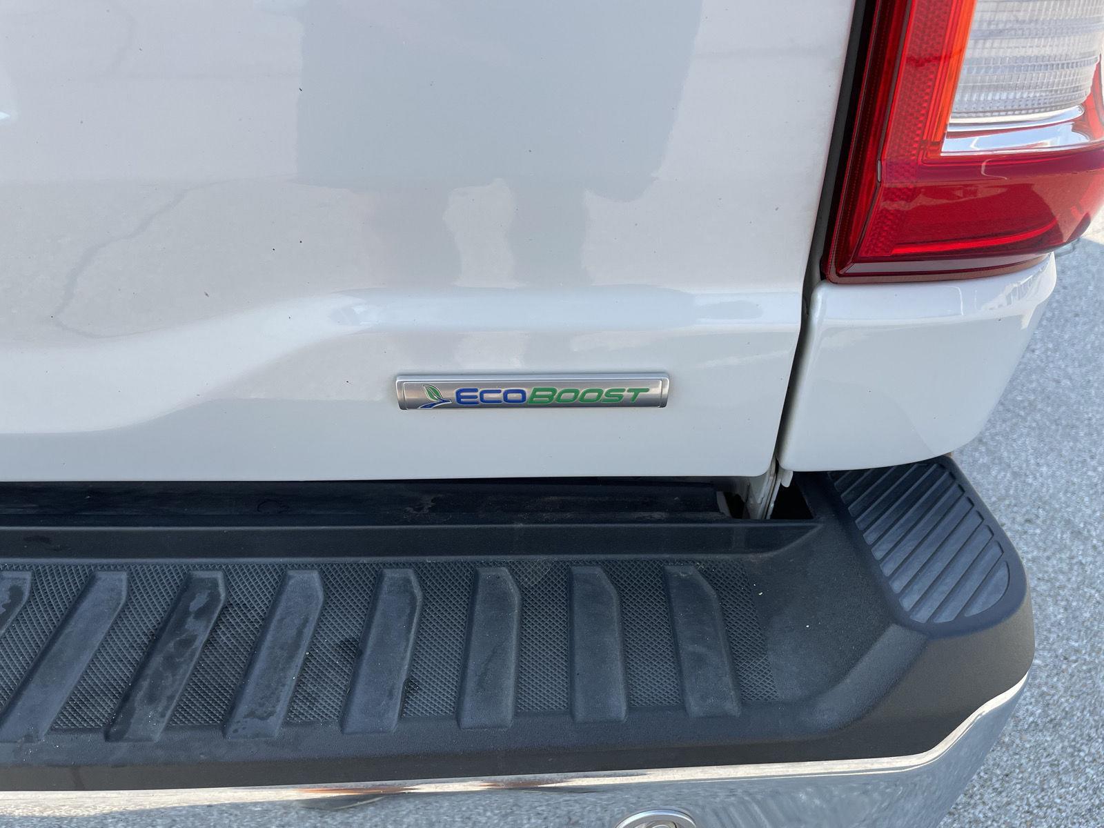 Vehicle photo 42