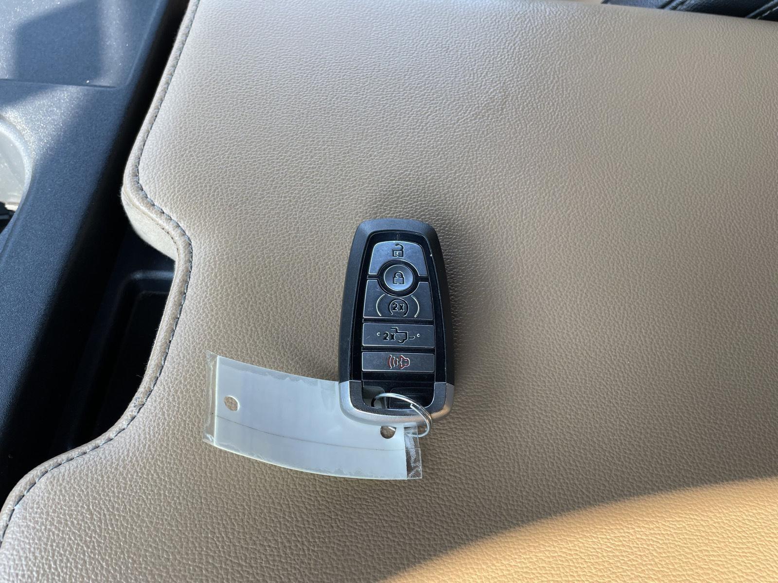 Vehicle photo 43