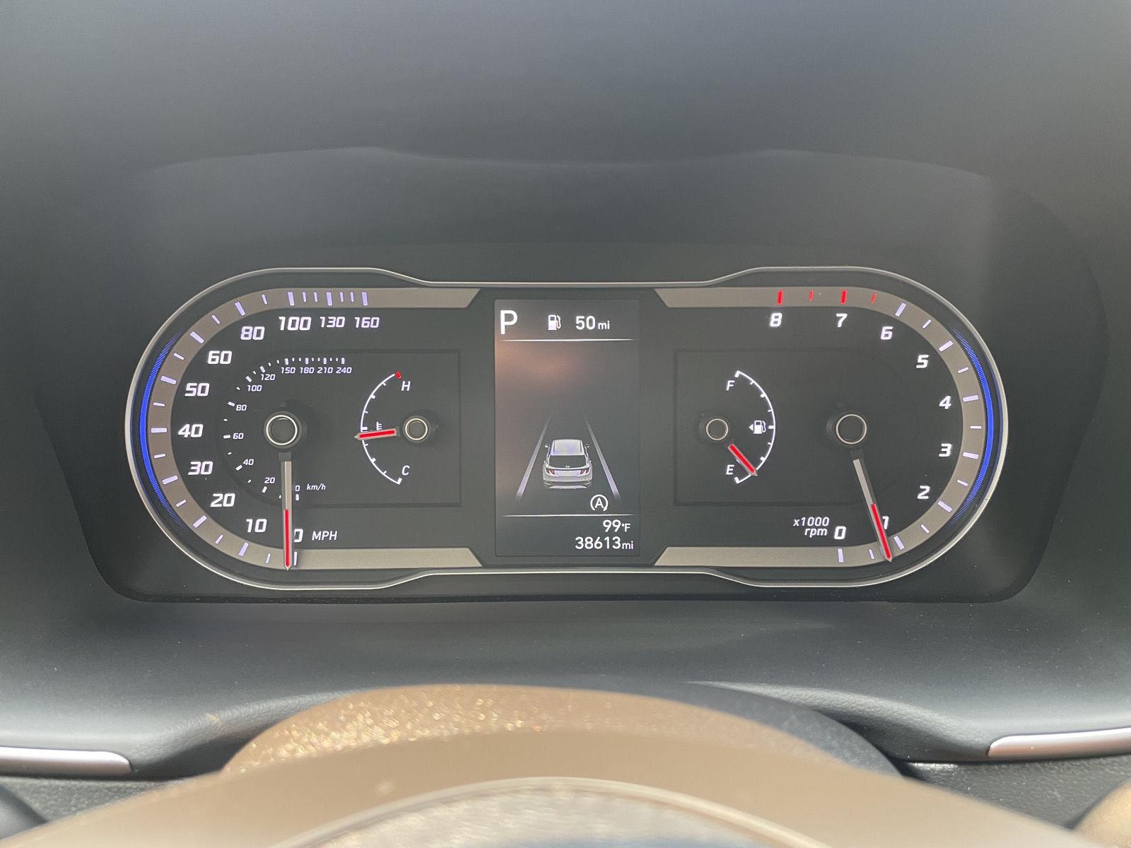 Vehicle photo 15