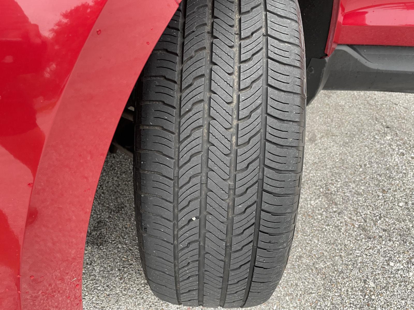 Vehicle photo 11
