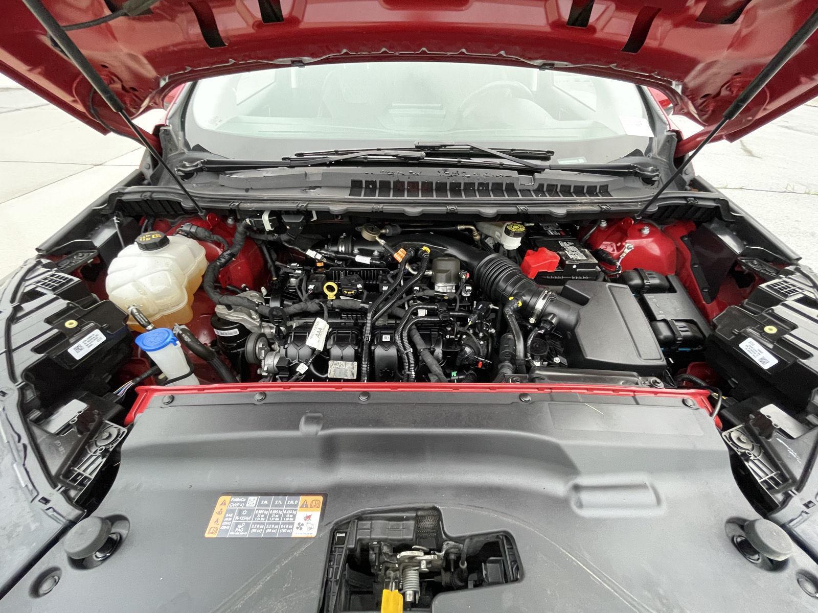Vehicle photo 33
