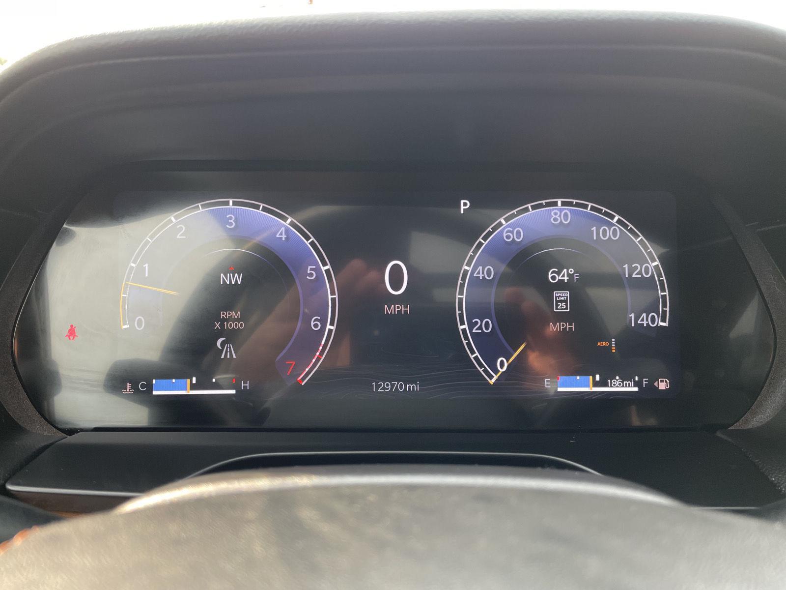 Vehicle photo 15