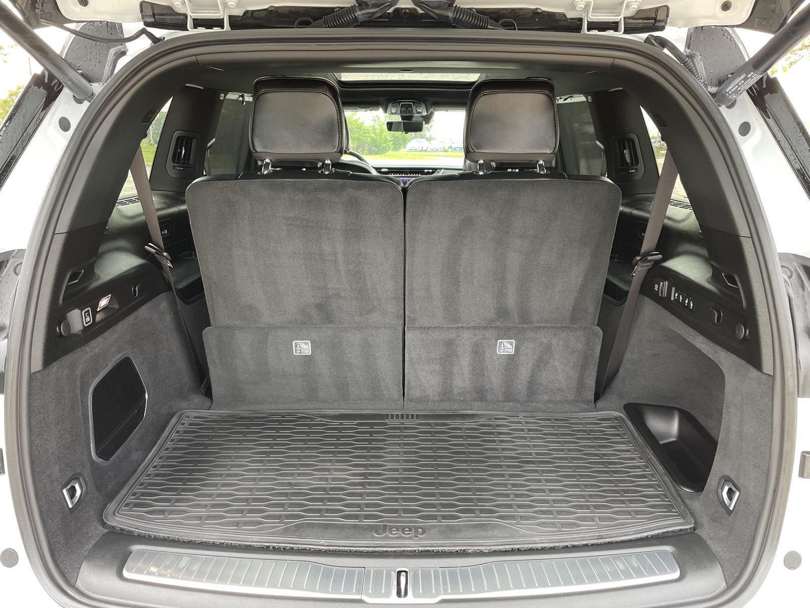 Vehicle photo 41