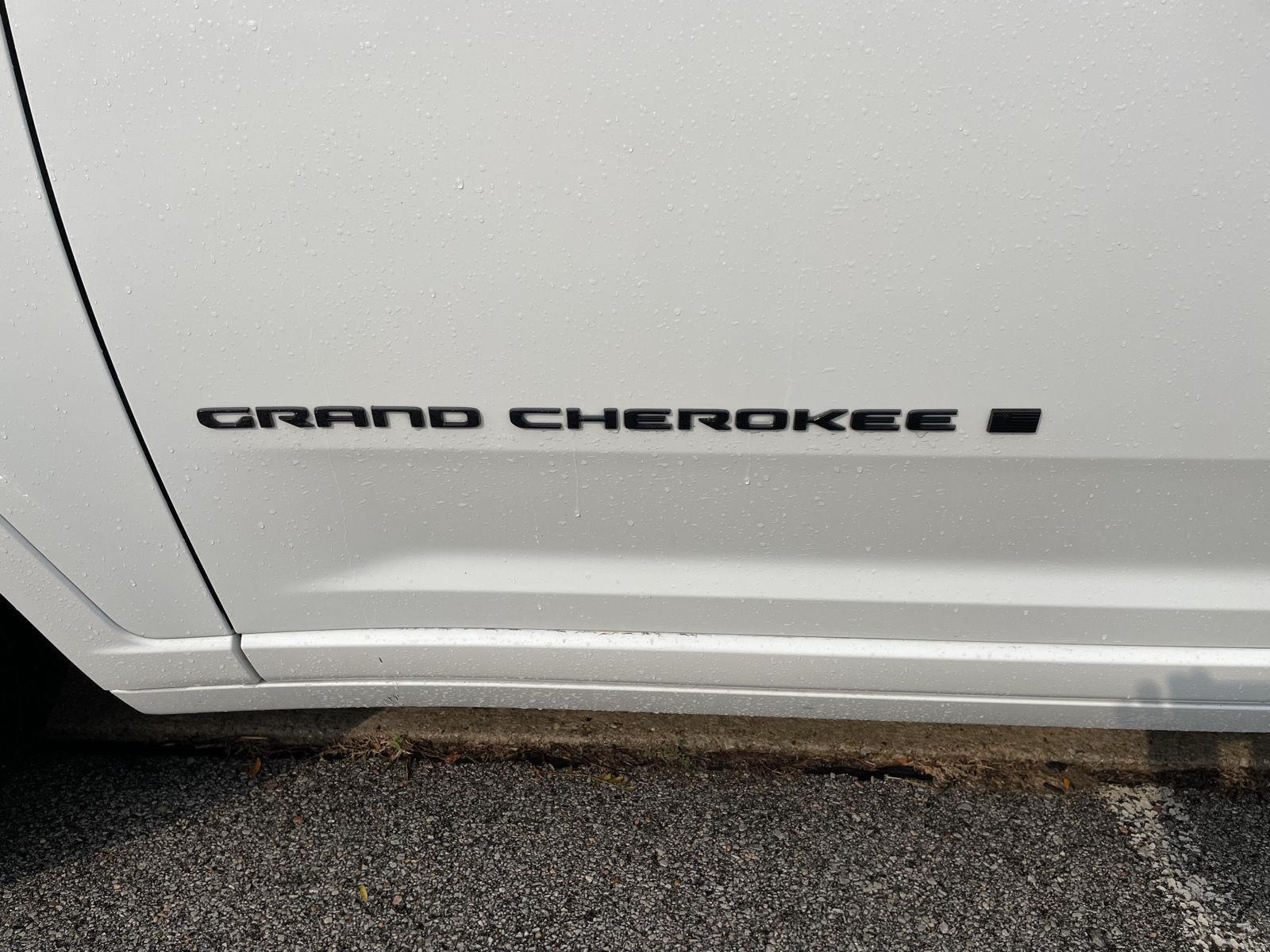 Vehicle photo 45