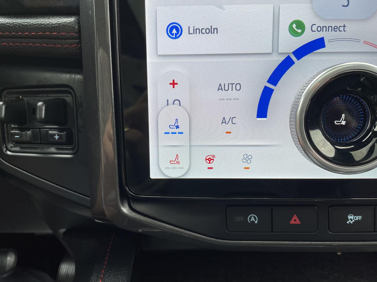 Vehicle photo 32