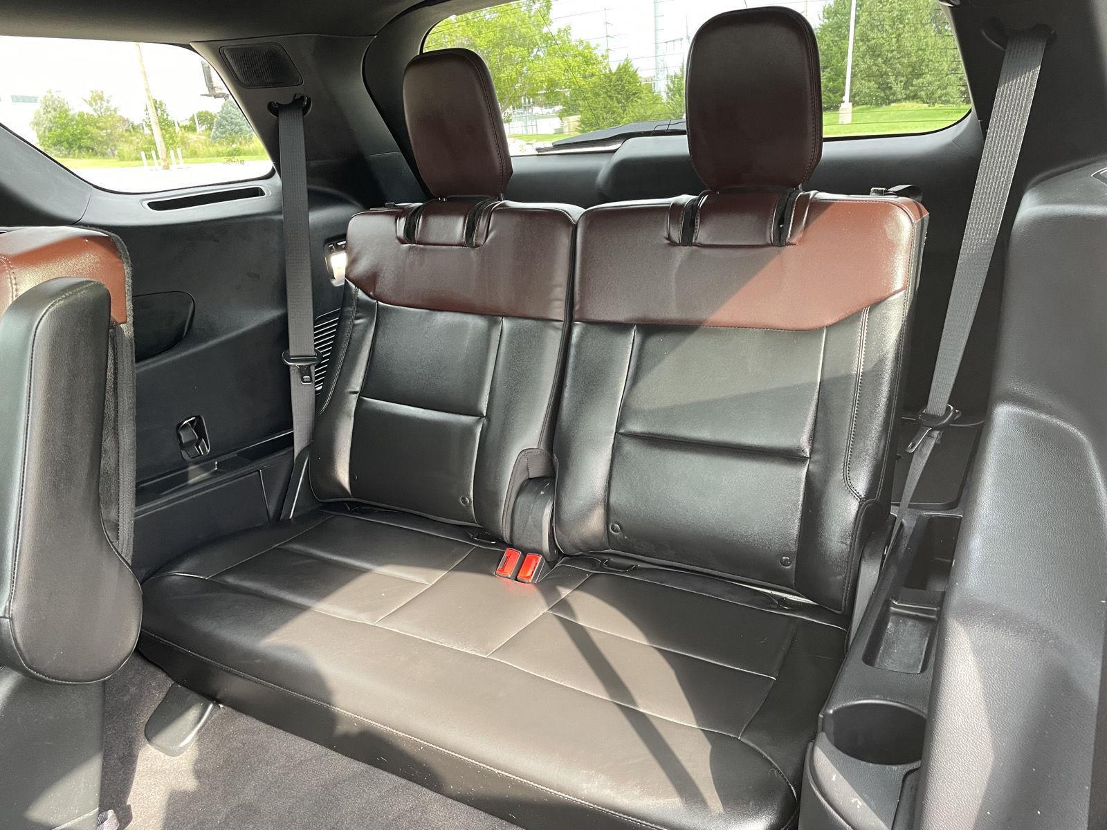 Vehicle photo 22