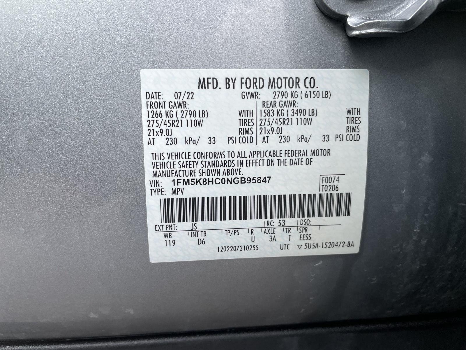 Vehicle photo 37