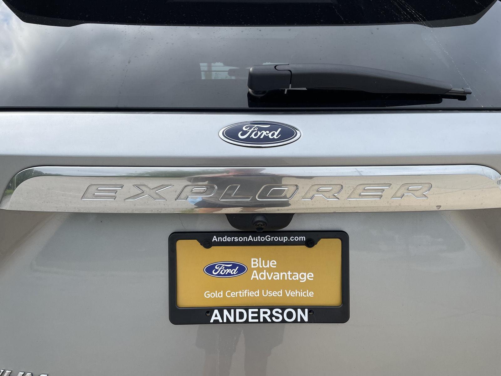 Vehicle photo 45