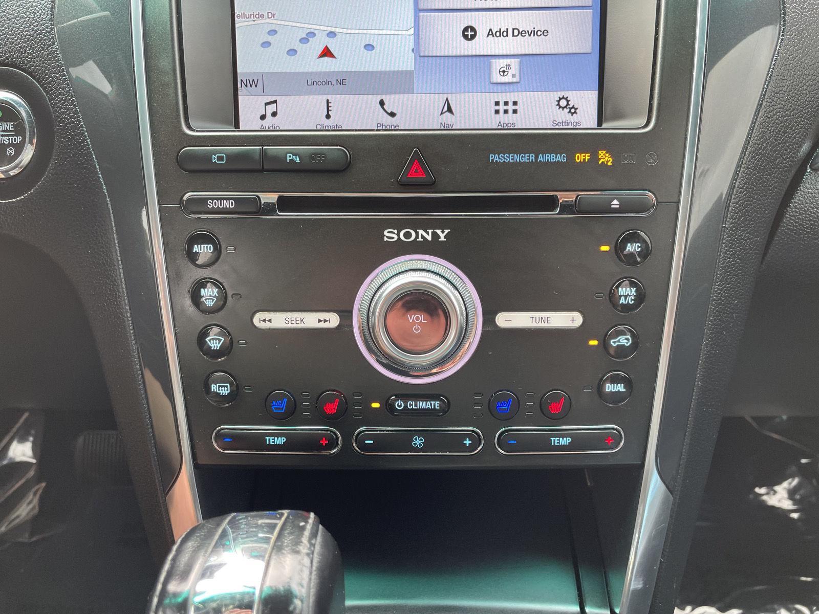 Vehicle photo 29