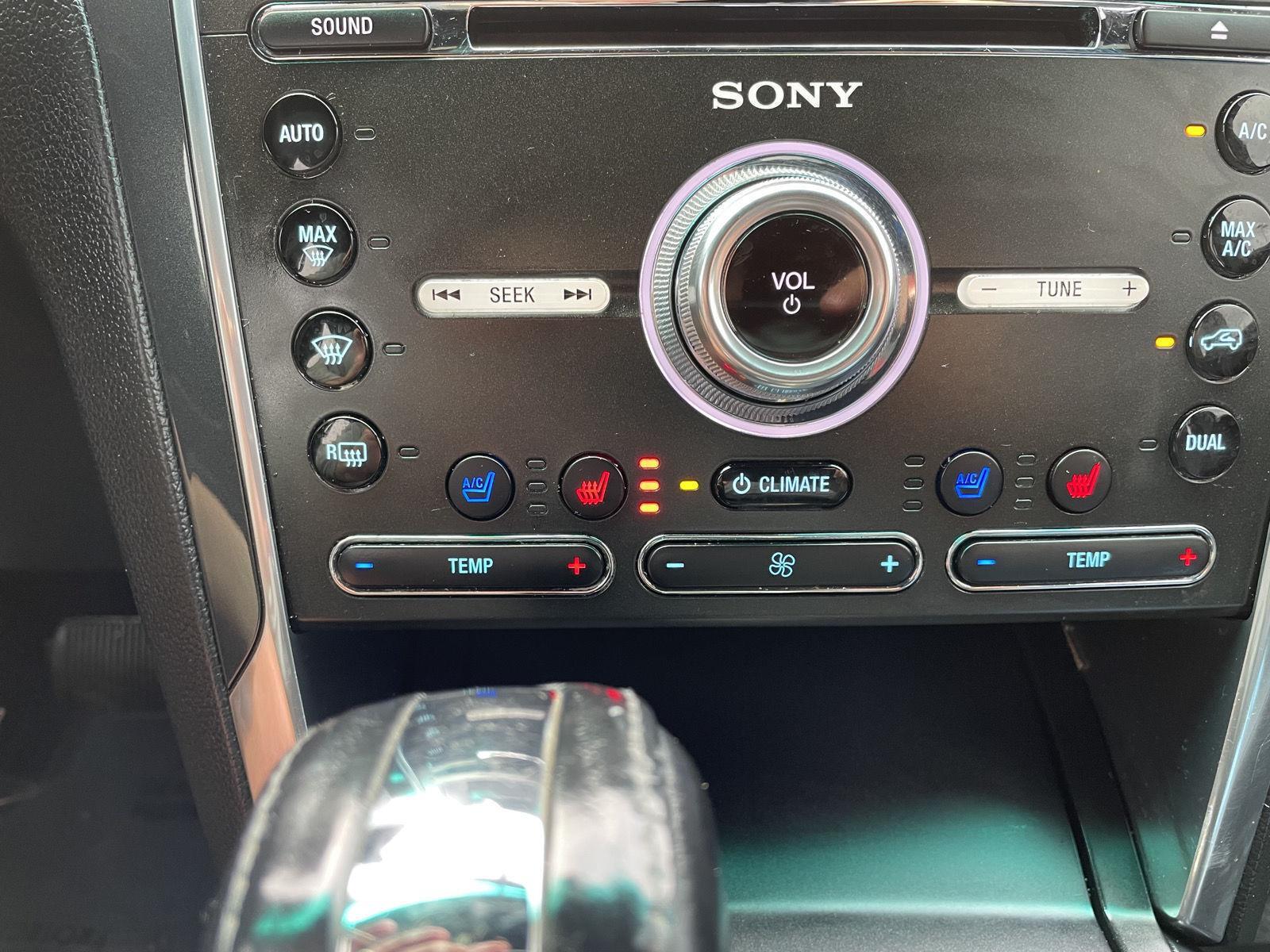 Vehicle photo 31