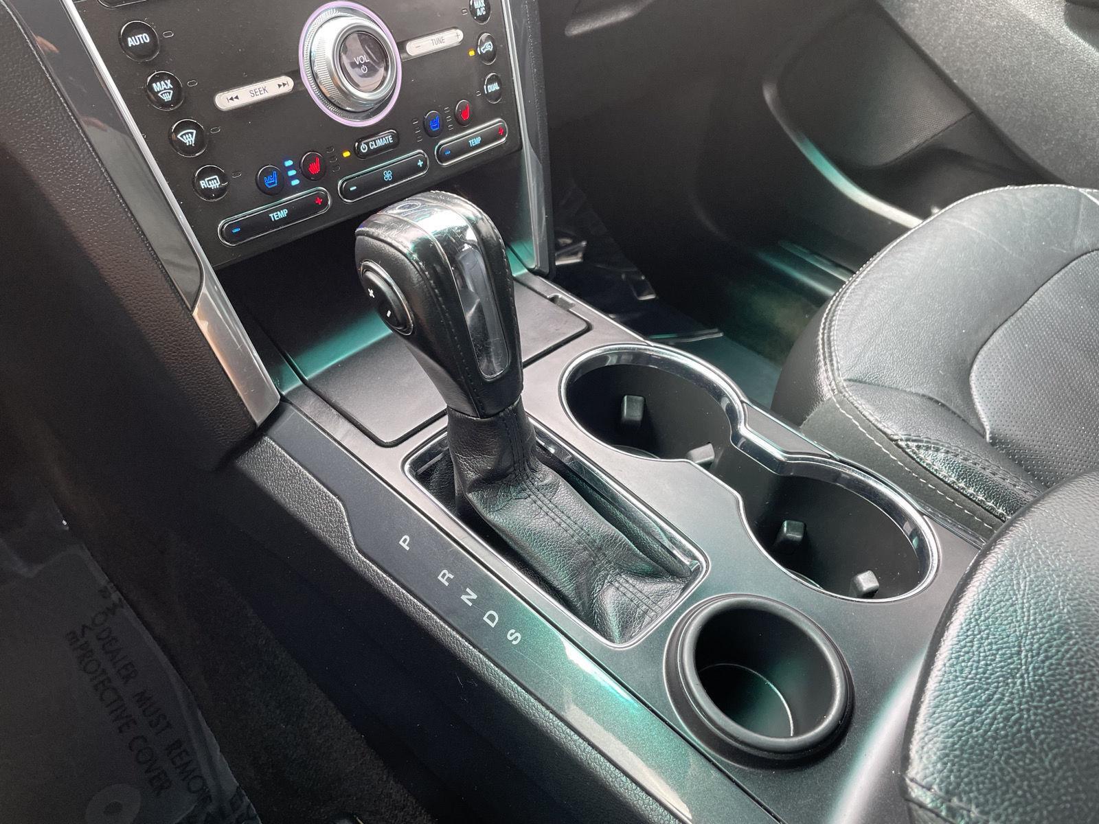 Vehicle photo 35